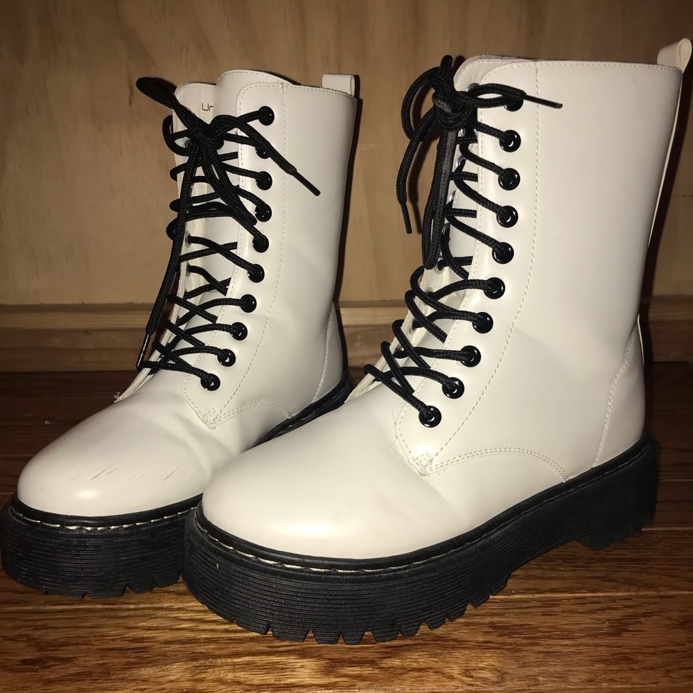 Womens Combat Boots Lace Up